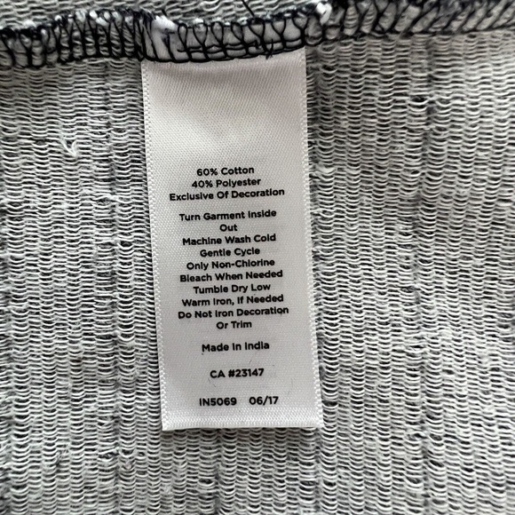 Talbots Shirt Womens Medium Gray White Striped Lightweight Sweatshirt Athleisure - Picture 8 of 8